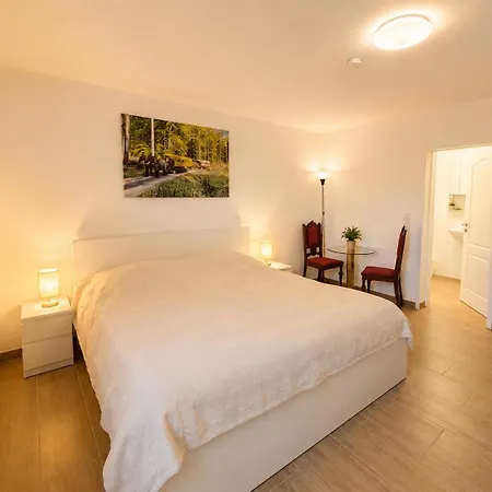 Pferdehof Hacke - & Gaestezimmer * Reichshof